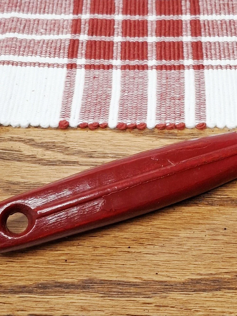 Vintage Red A&J Ekco Ladle Dipper Wood Handle Rustic Farmhouse Kitchen Decor USA